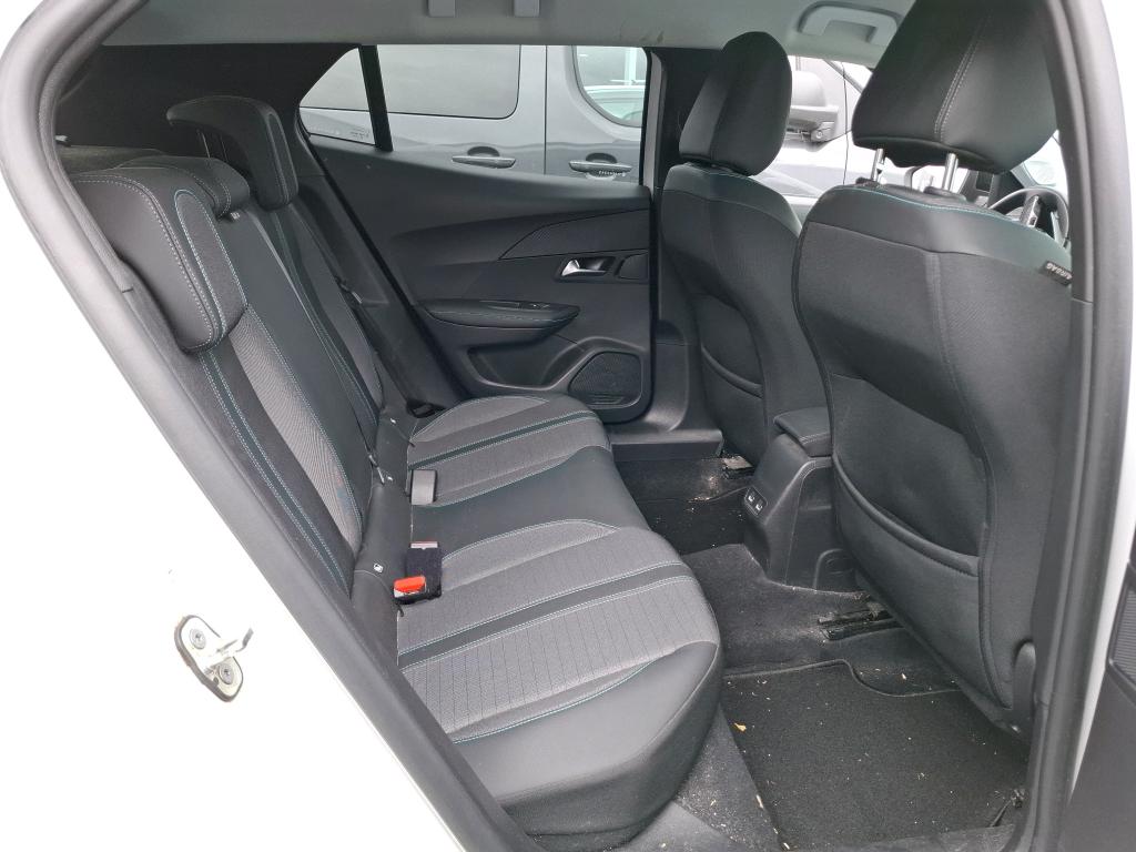 Peugeot 2008 BlueHDi 130 S&S EAT8 Allure 2022