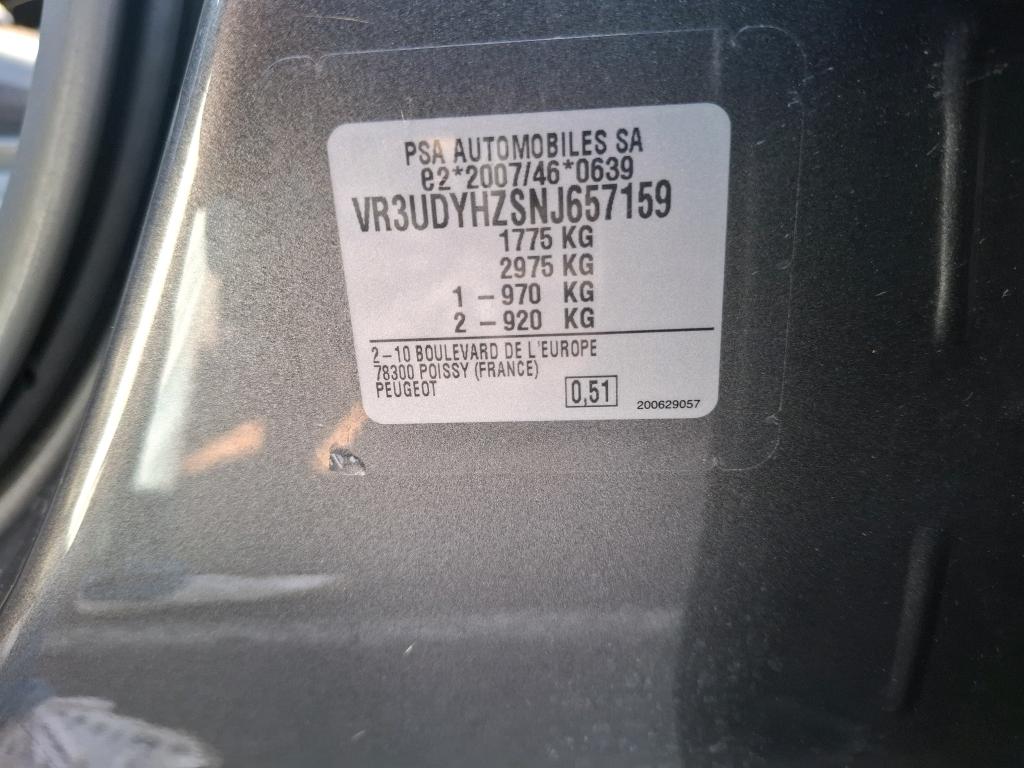 Peugeot 2008 BlueHDi 130 S&S EAT8 Allure Pack 2022