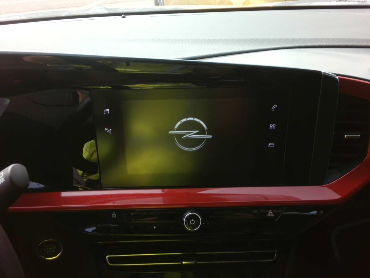 Foto Opel Mokka-e 14
