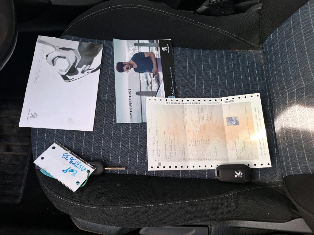 Peugeot 208 PURETECH 75 S&S BVM5 PREMIUM PACK 2021