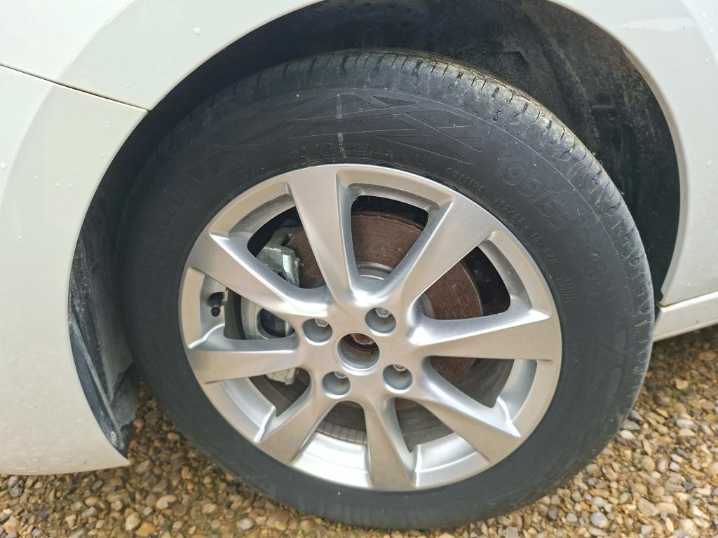 Opel Corsa 1.5 Diesel 100 ch BVM6 Edition 2023