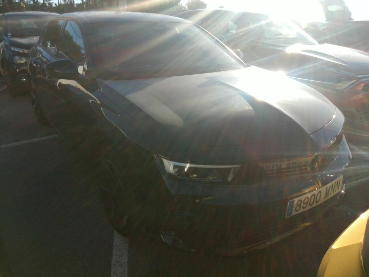 Opel Astra Astra 5P GS 1.2T XHT MT6 S/S 130 CV (96kW)