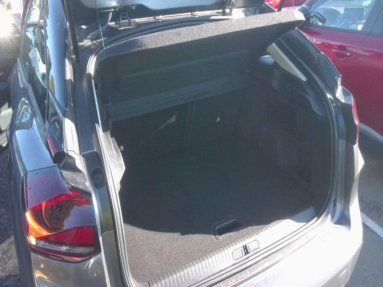 Foto Citroën C4 X 7