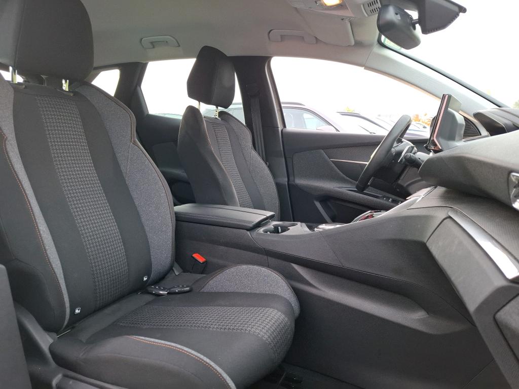 Peugeot 3008 BlueHDi 130ch S&S EAT8 Active Pack 2022