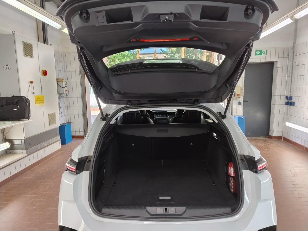Peugeot 308 III