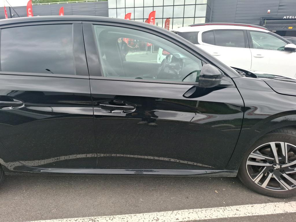 Peugeot 208 BlueHDi 100 S&S BVM6 Allure 2022