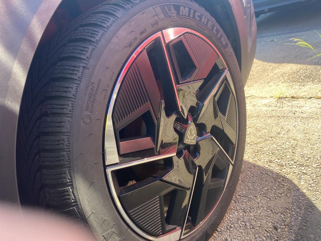 Peugeot 408 PHEV 225 e-EAT8 GT 2023
