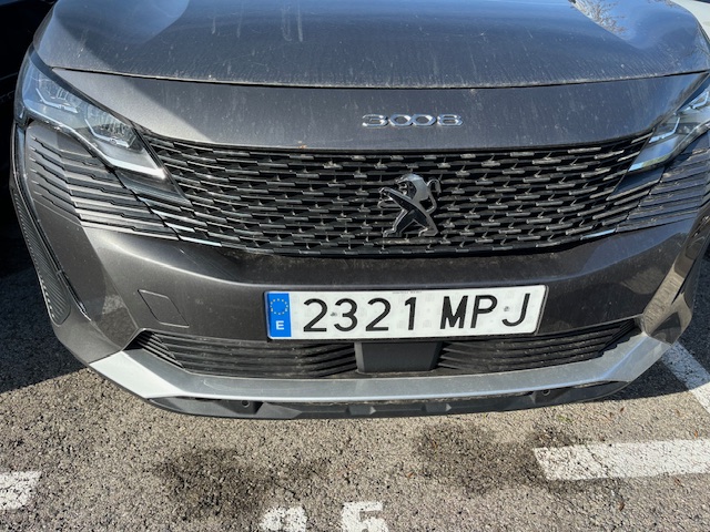 Peugeot 3008 3008 Allure Pack Gasolina 130 S&S 6 Vel. MAN