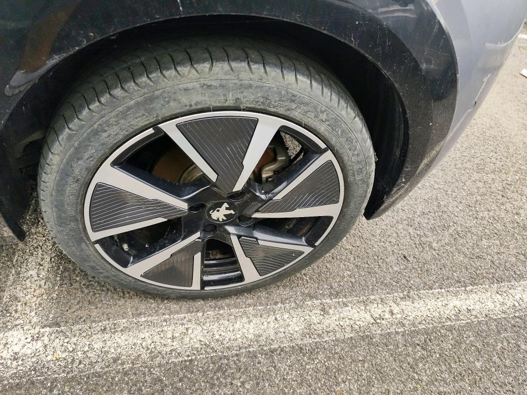 Peugeot 208 Electrique 50 kWh 136ch GT 2022
