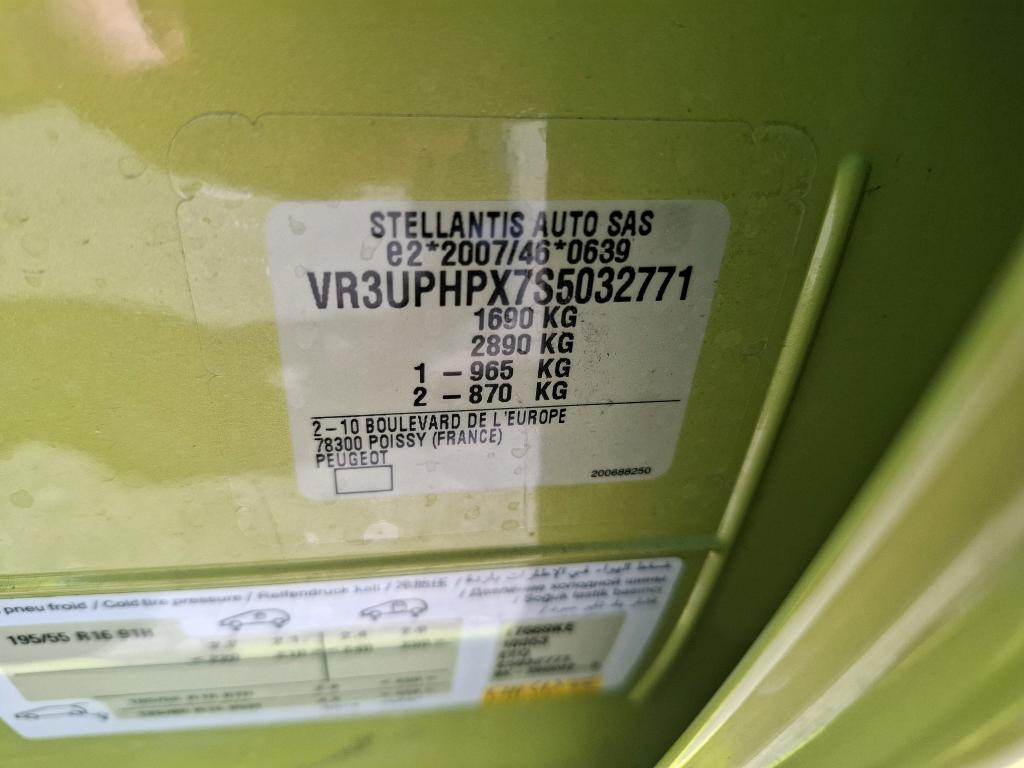 Peugeot 208 Hybrid 110 ch e-DCS6 Style 2025