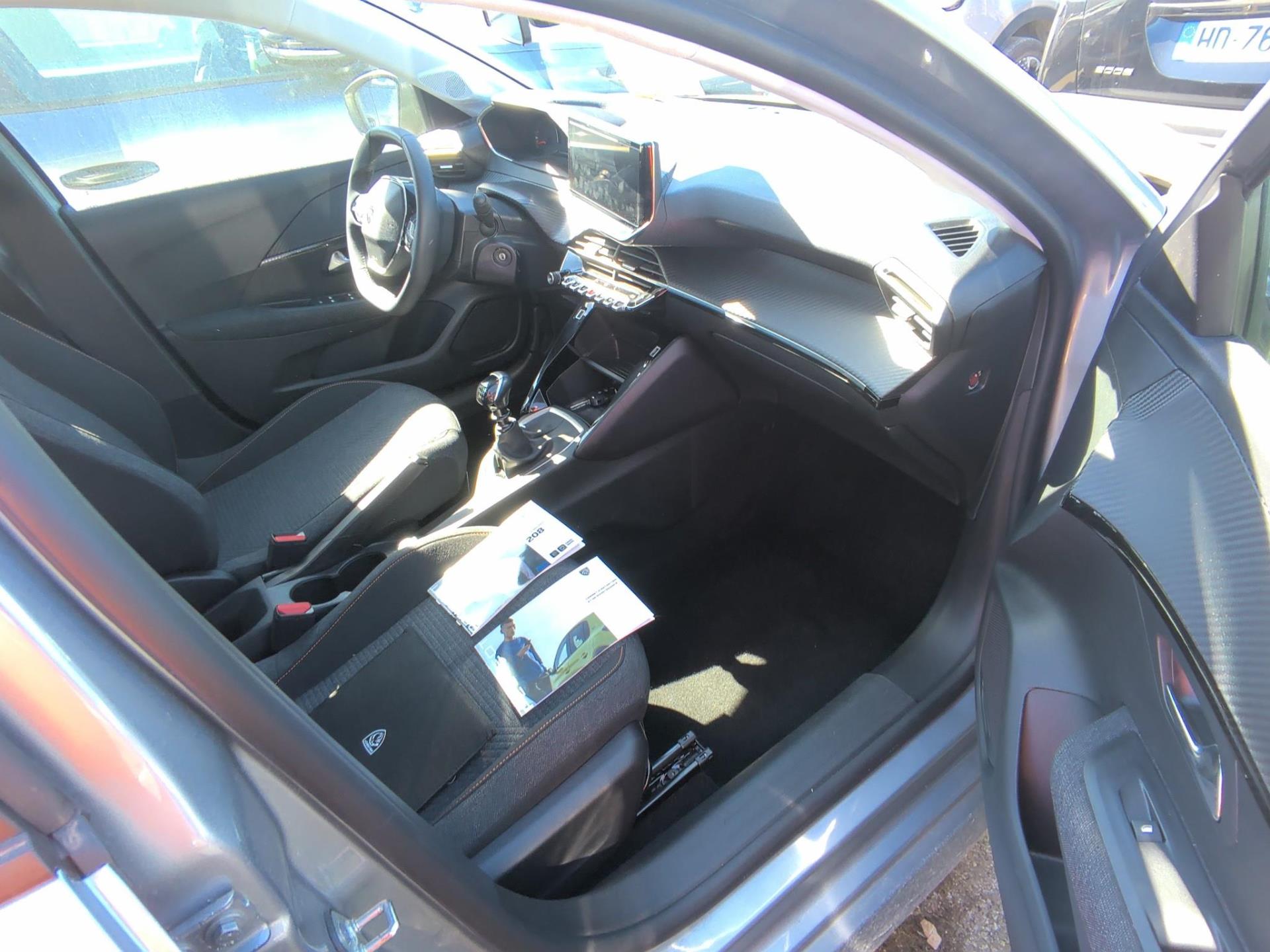 Peugeot 208 100 S&S BVM6 Style 2025