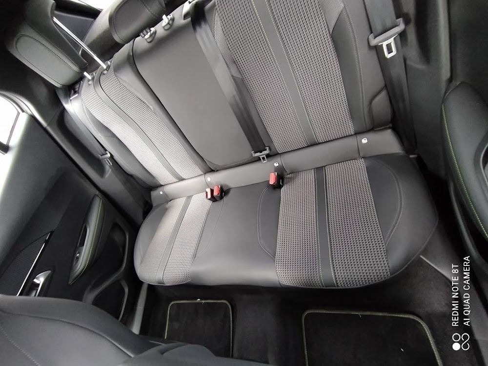 Foto Peugeot 2008 13