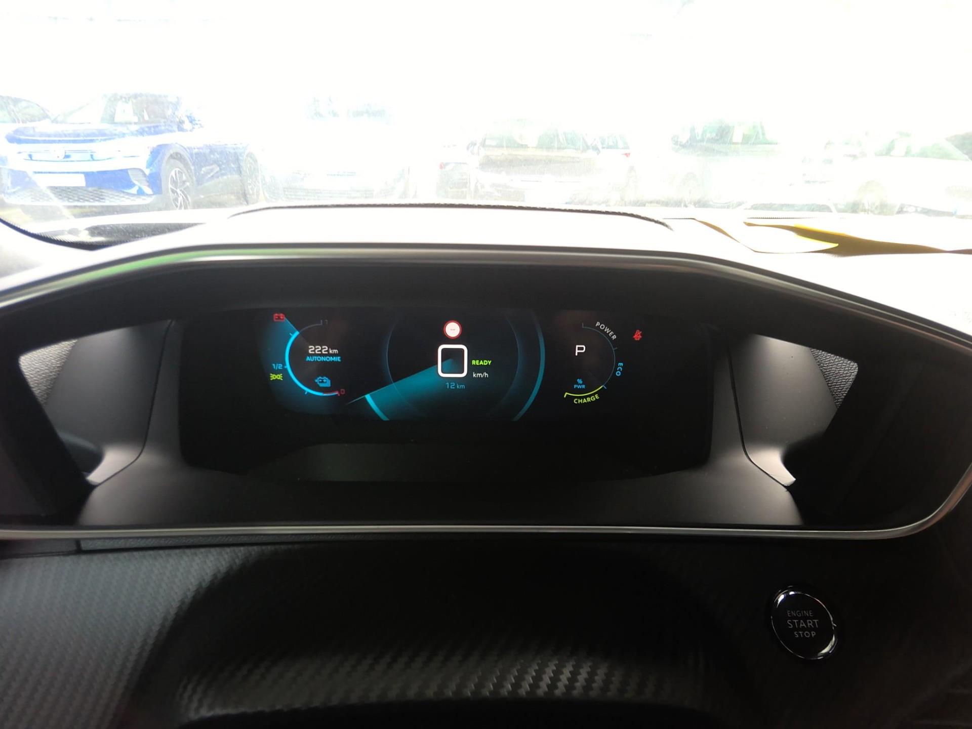 Peugeot 2008 Electrique 136 ch GT 2023