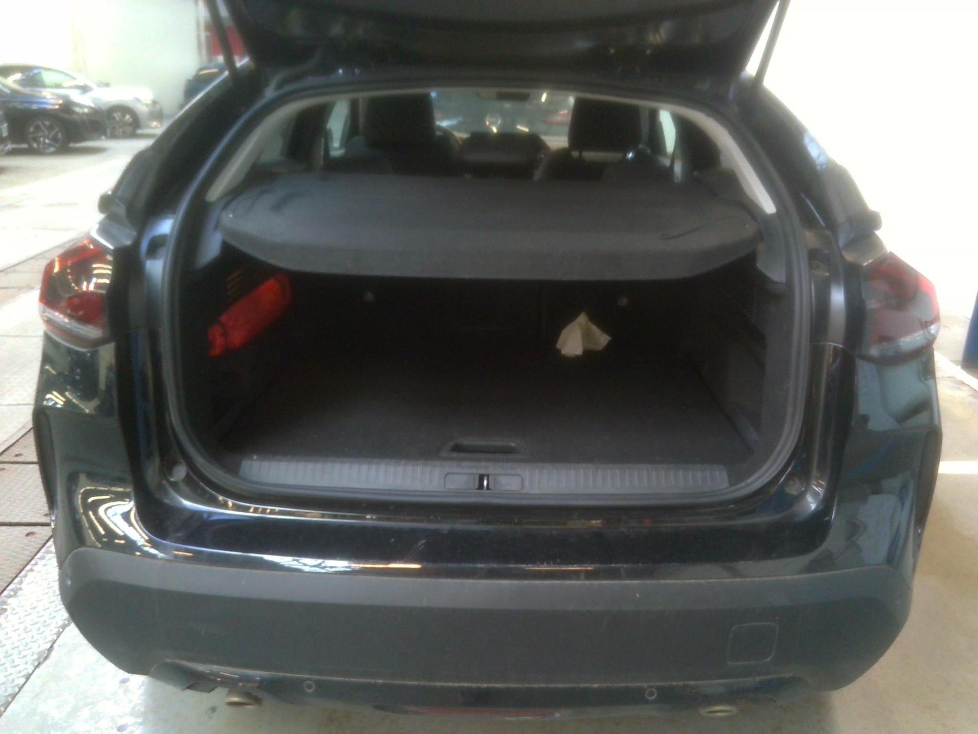 Citroen C4 PureTech 130 S&S EAT8 Shine 2023