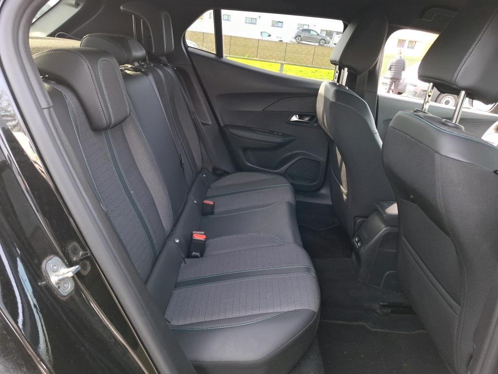 Peugeot 2008 BlueHDi 130 S&S EAT8 Allure 2023