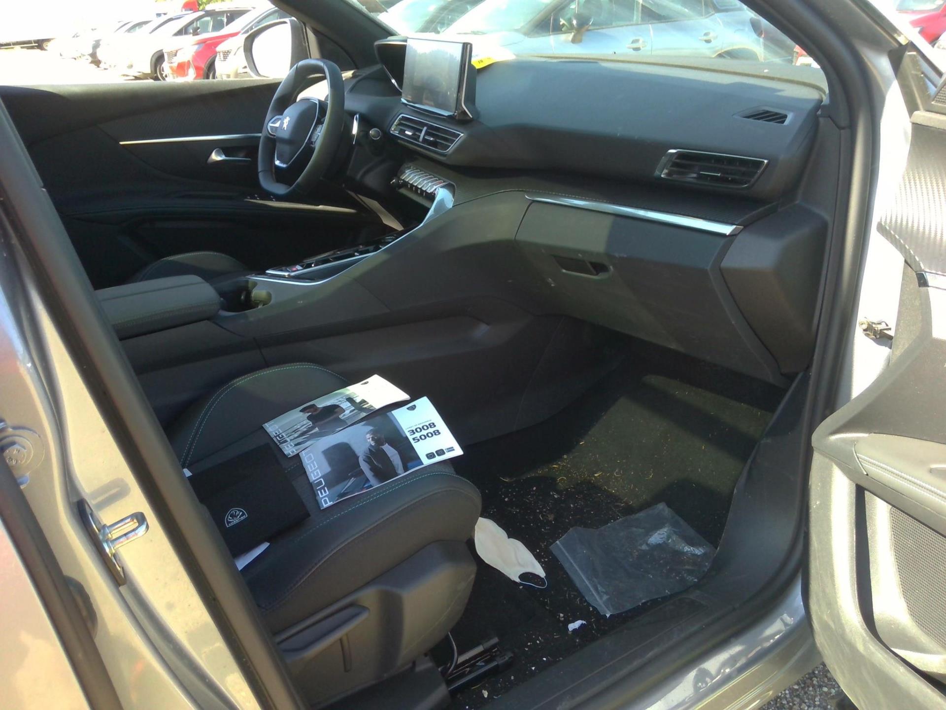Peugeot 3008 Hybrid 180 e-EAT8 Allure Pack 2024
