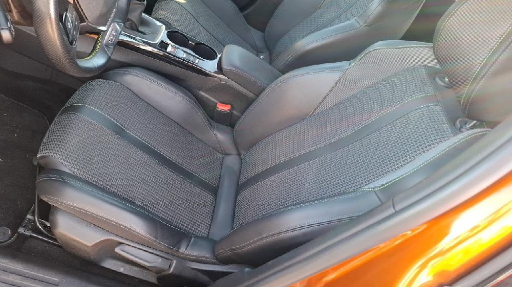 Foto Peugeot 2008 15