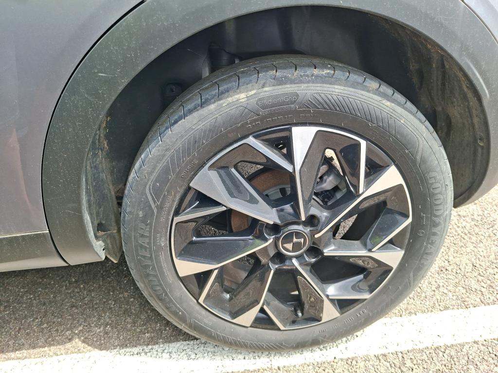 DS DS3 Crossback PureTech 130 EAT8 Rivoli 2023