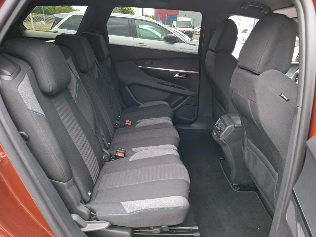 Peugeot 5008 BlueHDi 130ch S&S EAT8 Active Pack 2023