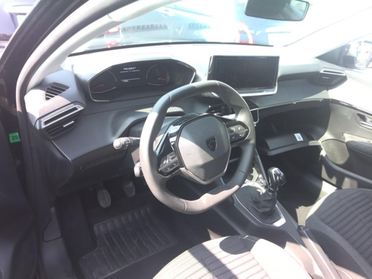 Foto Peugeot 208 3
