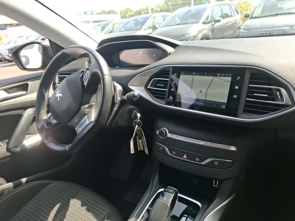 Peugeot 308 SW BlueHDi 130ch S&S EAT8 Active Business 2021