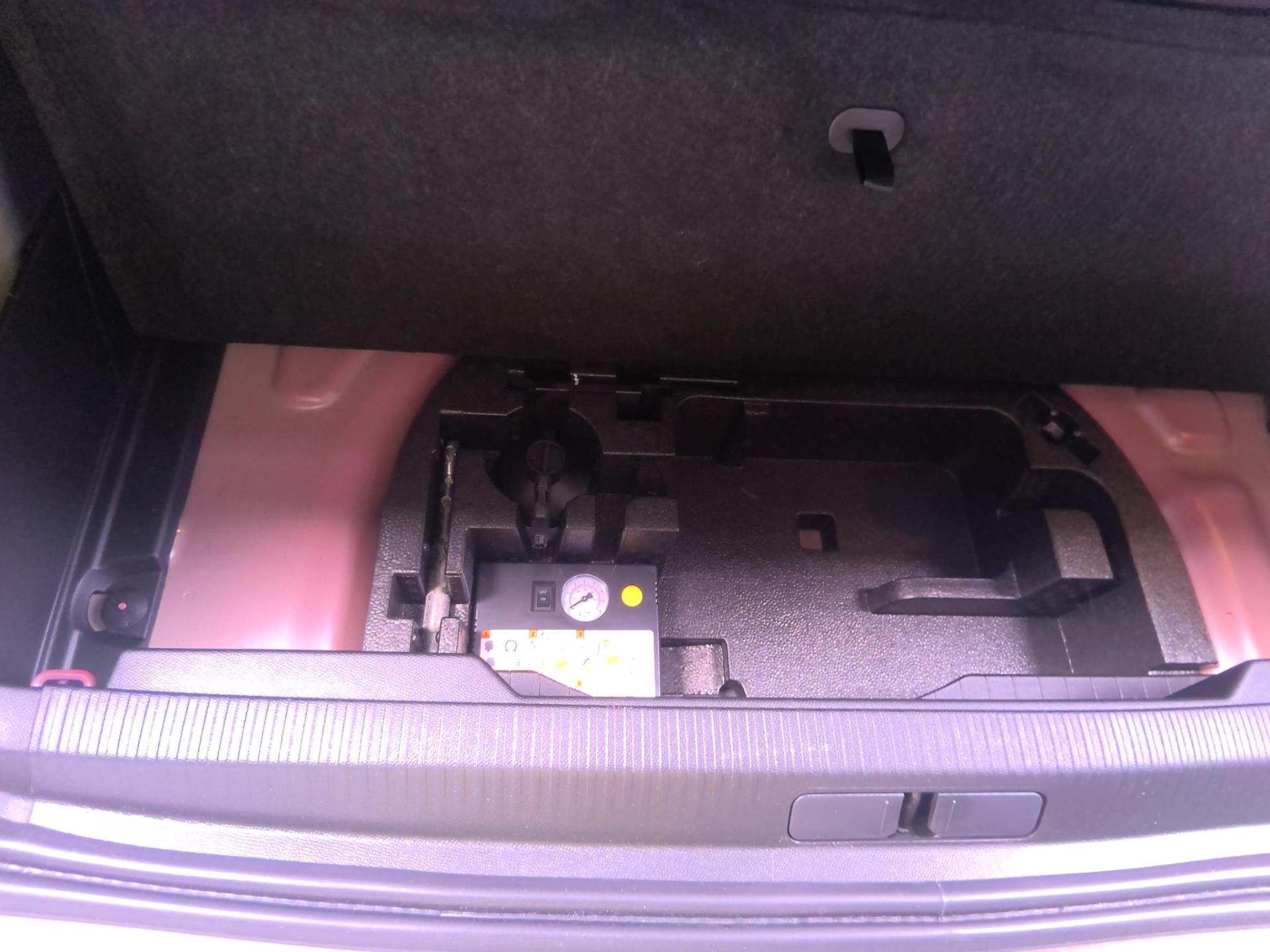 Peugeot 2008 Electrique 136 ch GT 2023