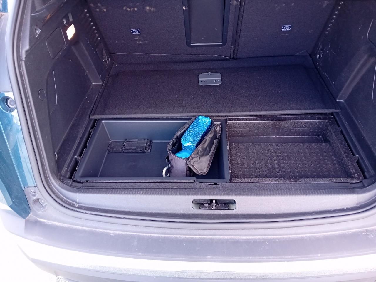 Foto Peugeot 3008 Hybrid 15