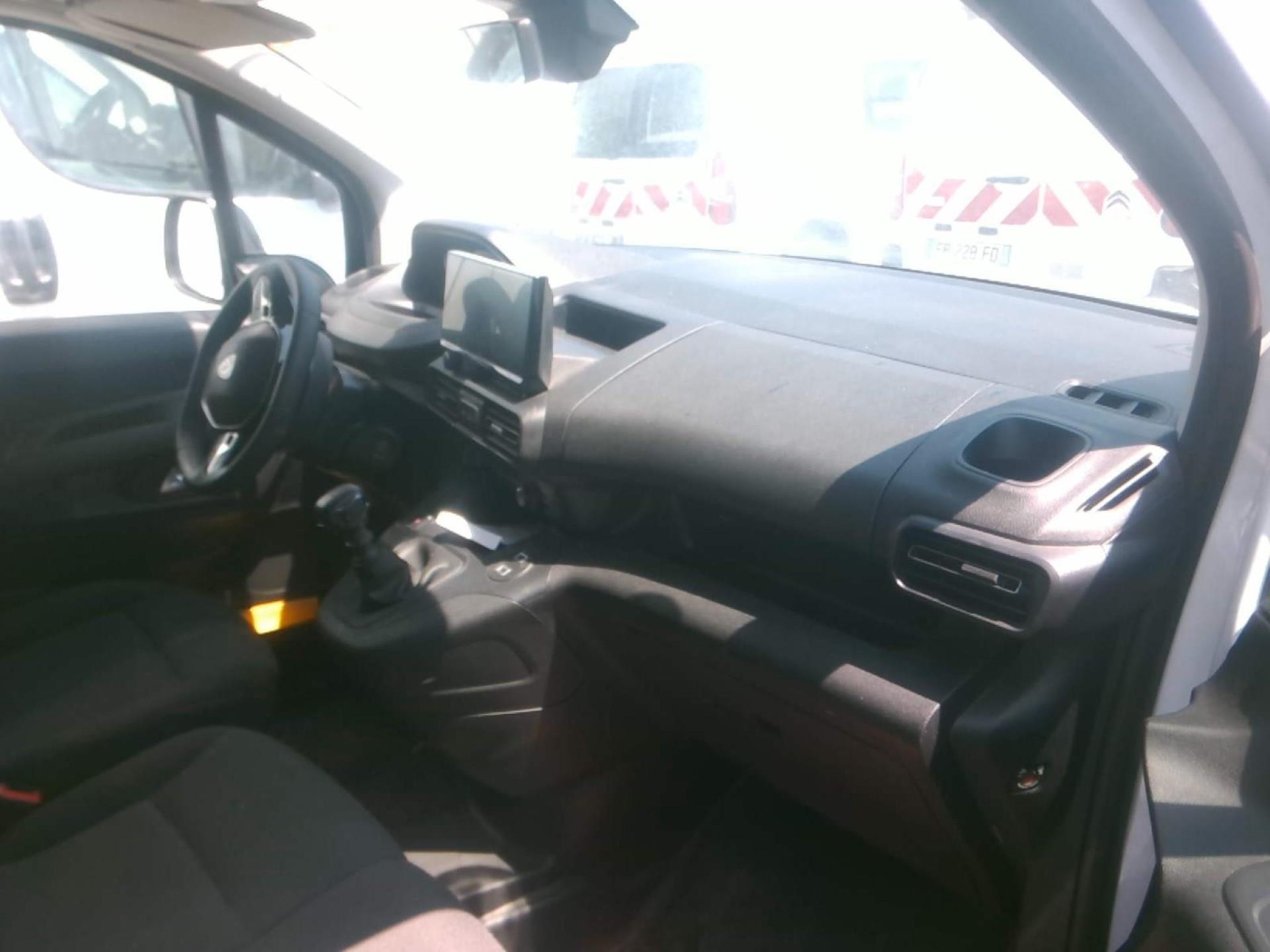 Peugeot PARTNER FOURGON M 1000 KG BLUEHDI 100 S&S BVM6  2024