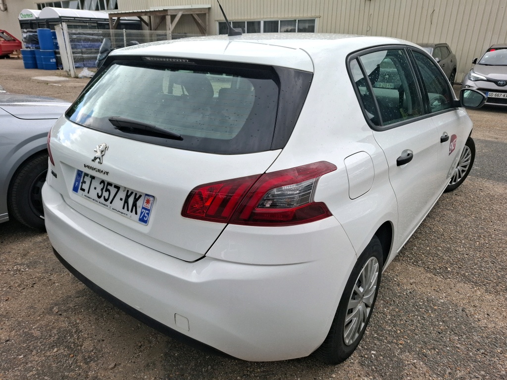 Peugeot 308 1.6 BlueHDi 100ch S&S BVM5 Access 2018