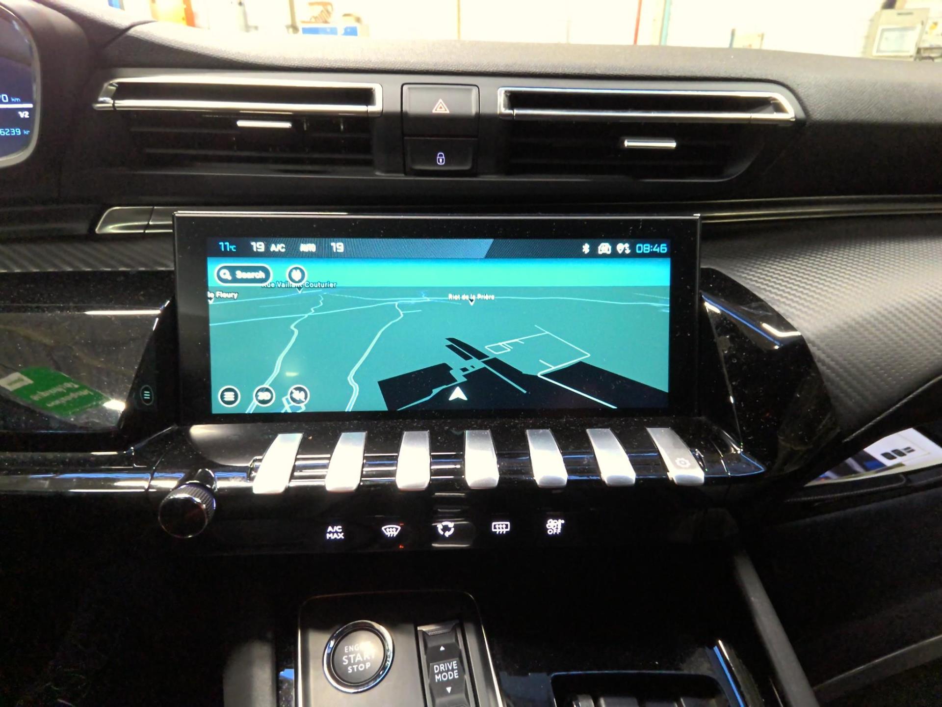Peugeot 508 SW Hybrid 180 e-EAT8 Allure 2025