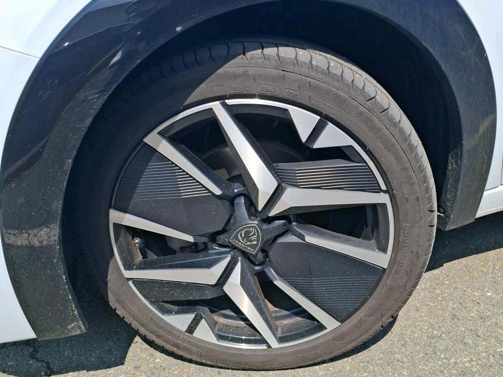Peugeot 208 Hybrid 145 ch e-DCS6 GT 2025