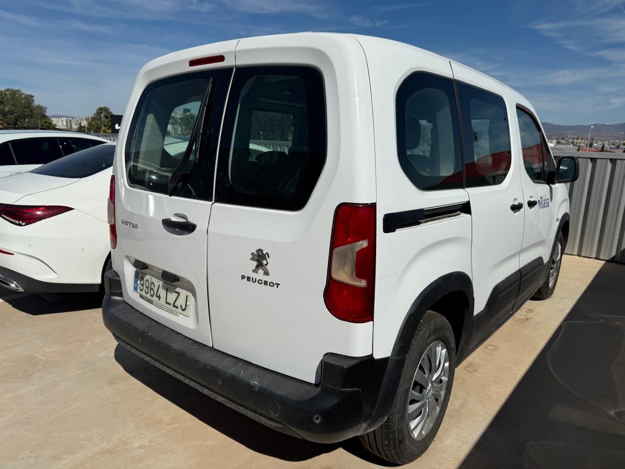 Foto Peugeot Rifter 7
