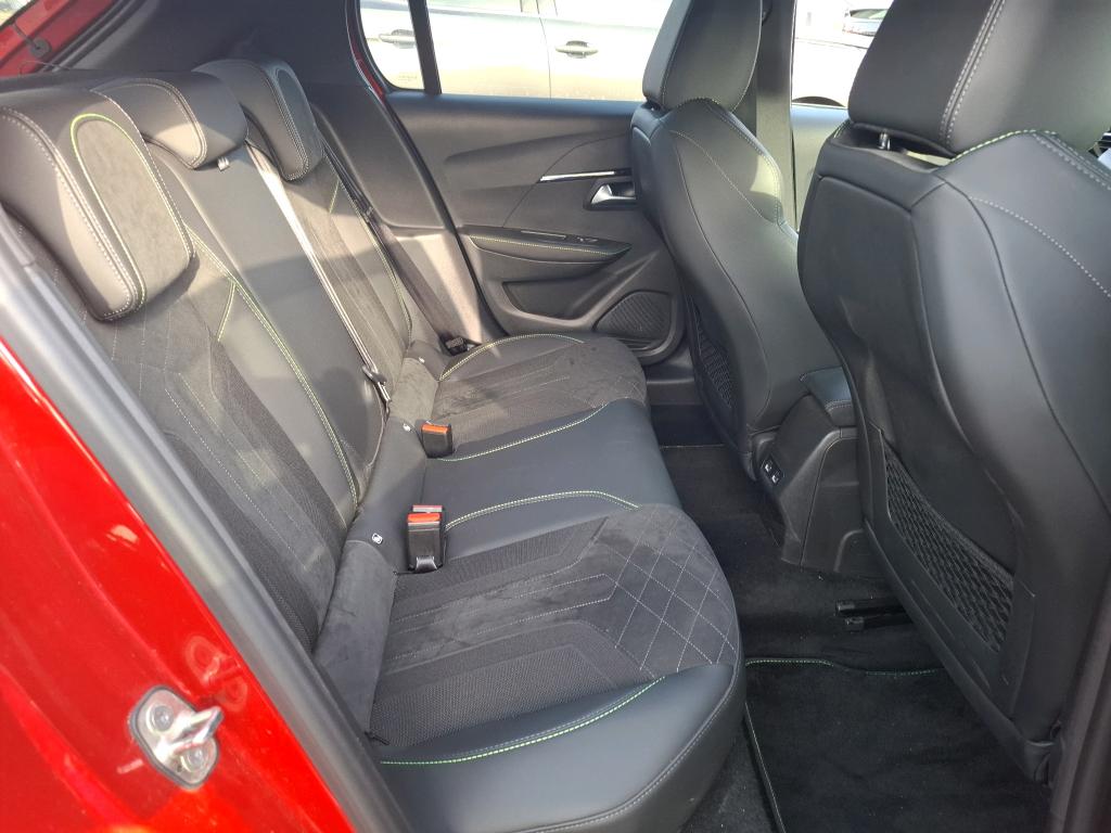Peugeot 208 PureTech 130 S&S EAT8 GT Pack 2022