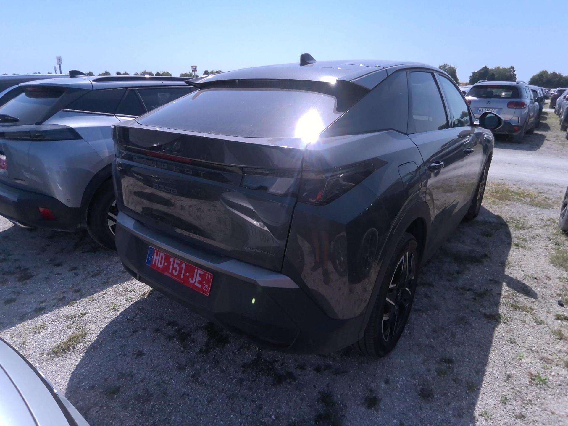 Peugeot 3008 Hybrid 145 e-DCS6 GT 2025