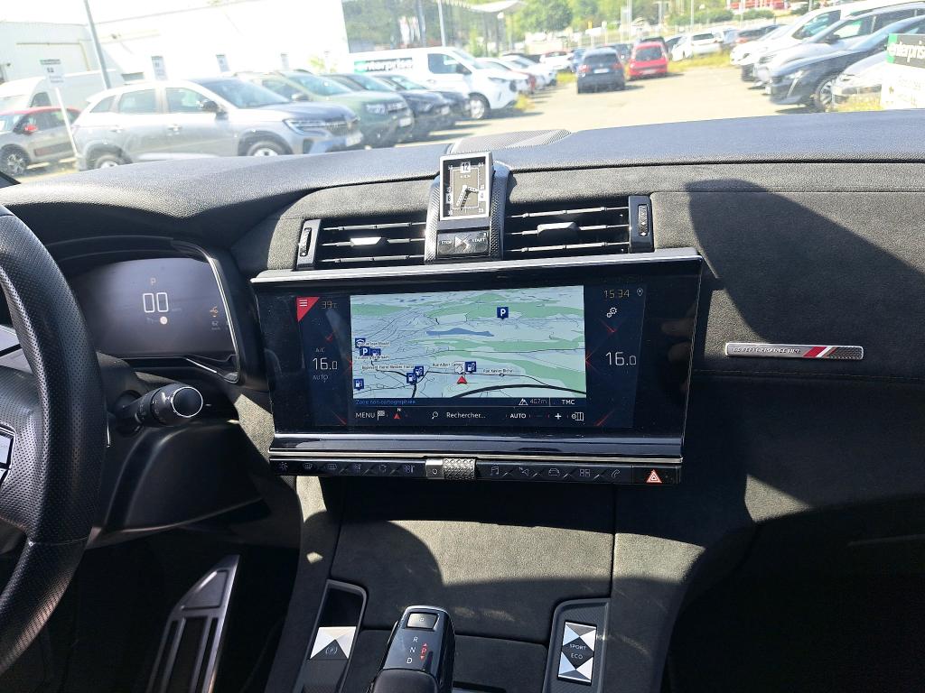 DS DS7 Crossback BlueHDi 130 EAT8 Performance Line+ 2020