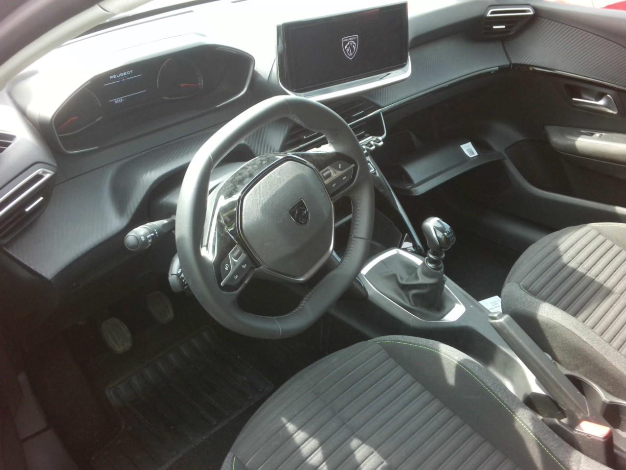 Foto Peugeot 208 4