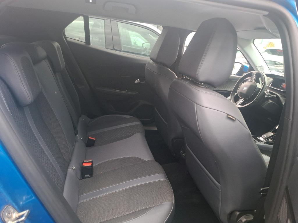 Peugeot 2008 BlueHDi 130 S&S EAT8 Allure Business 2020