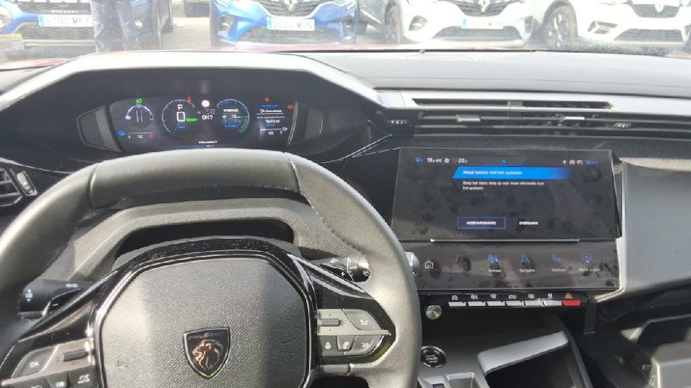 Foto Peugeot 408 5