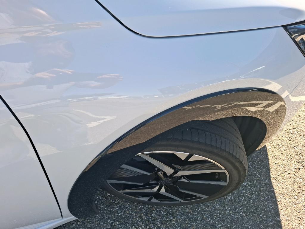 Peugeot 208 Hybrid 110 e-DCS6 GT 2025