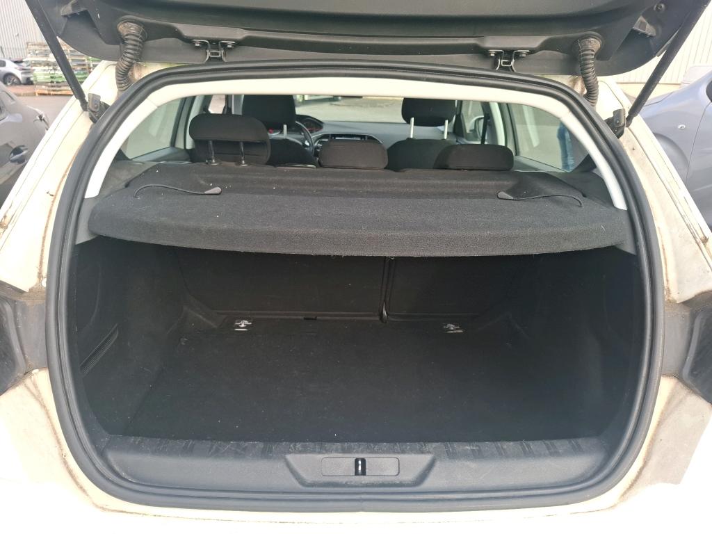 Peugeot 308 BlueHDi 130ch S&S BVM6 Active Business 2021