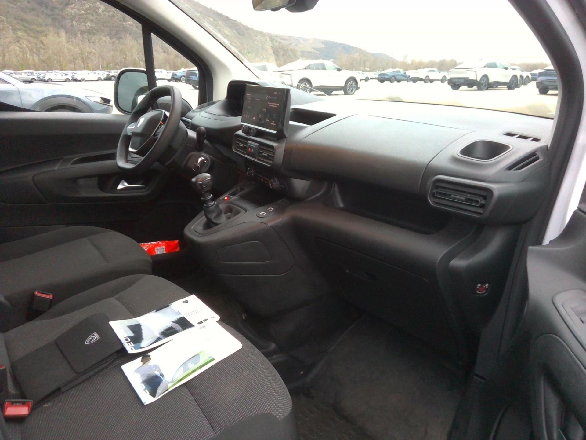 Peugeot PARTNER FOURGON XL 950 KG BLUEHDI 100 S&S BVM6 2024