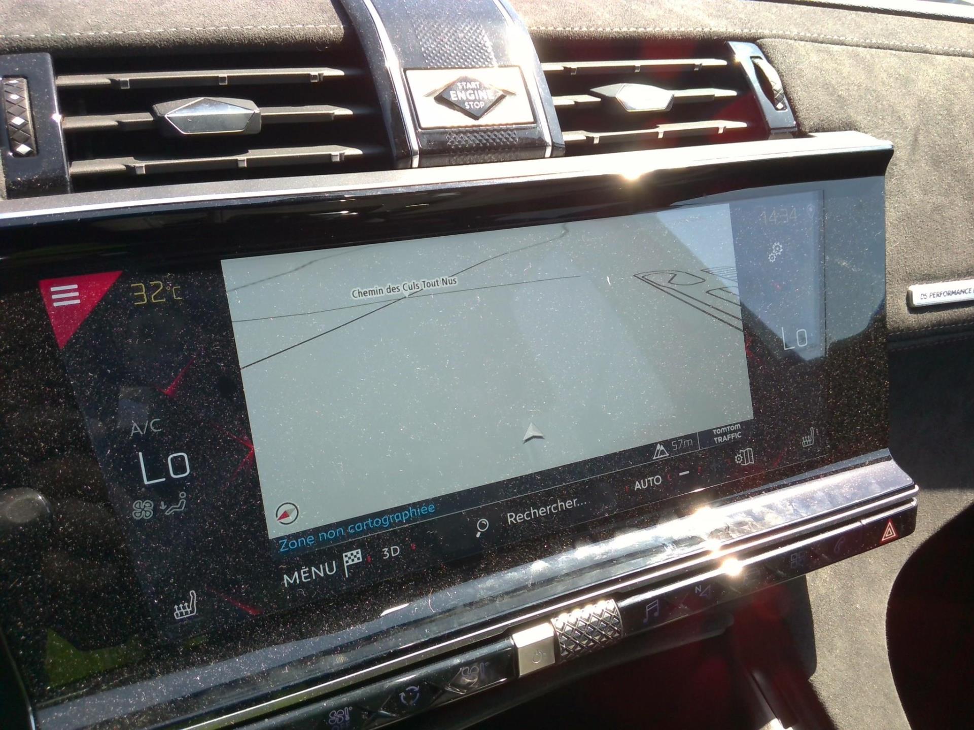 DS DS7 Crossback BlueHDi 130 EAT8 Performance Line 2023