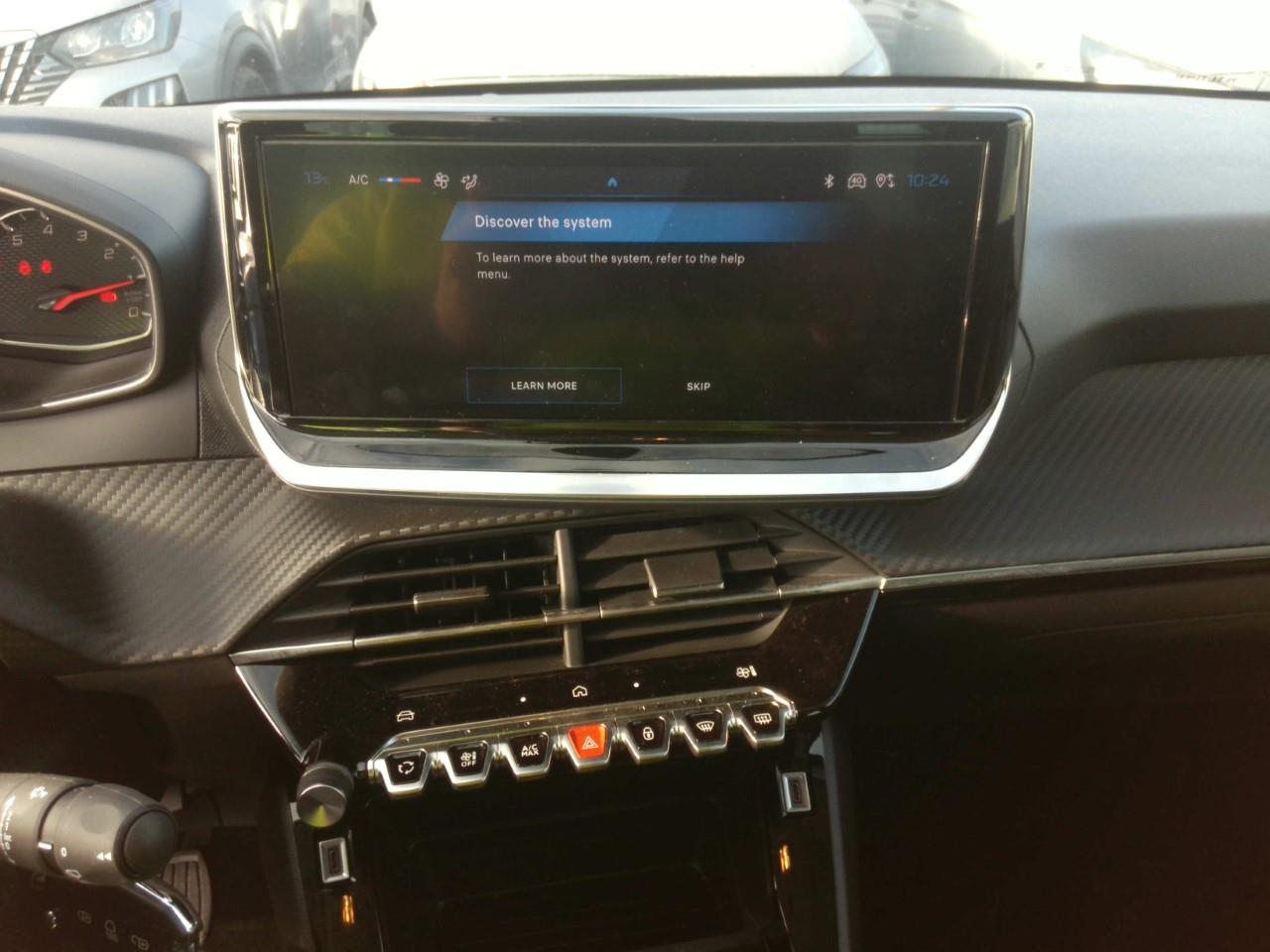 Foto Peugeot 208 7