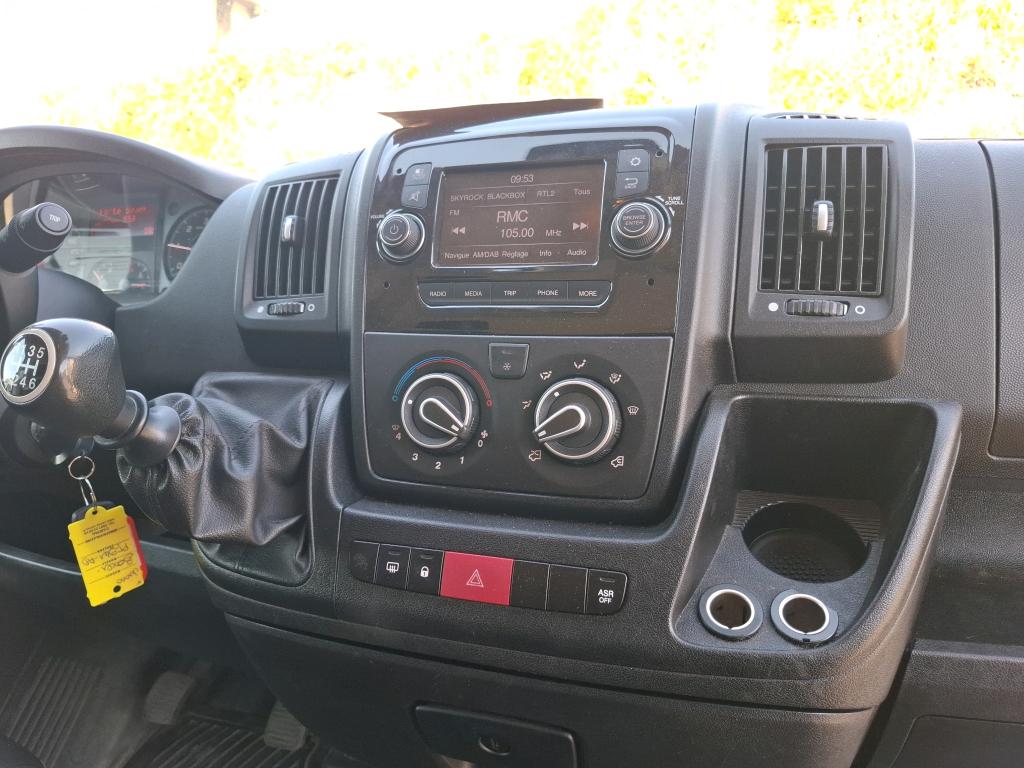Peugeot BOXER TOLE 335 L2H2 BLUEHDI 120 S&S PREMIUM 2020