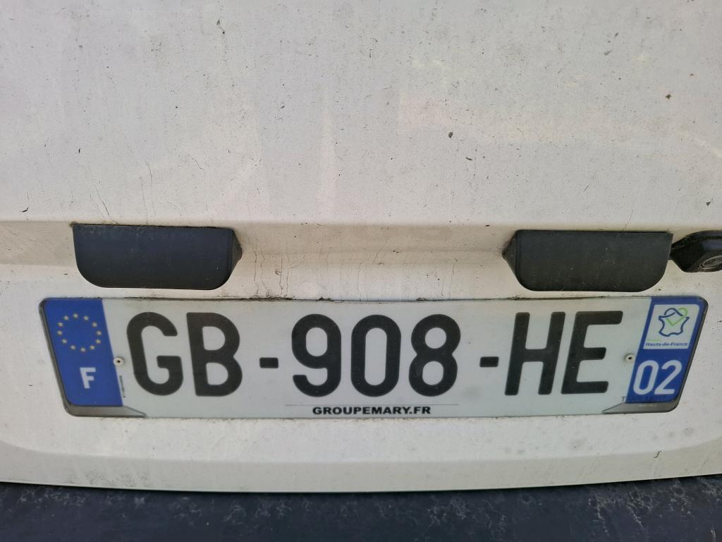 Peugeot PARTNER FOURGON STANDARD 650 KG BLUEHDI 100 S&S BVM5 PREMIUM 2021