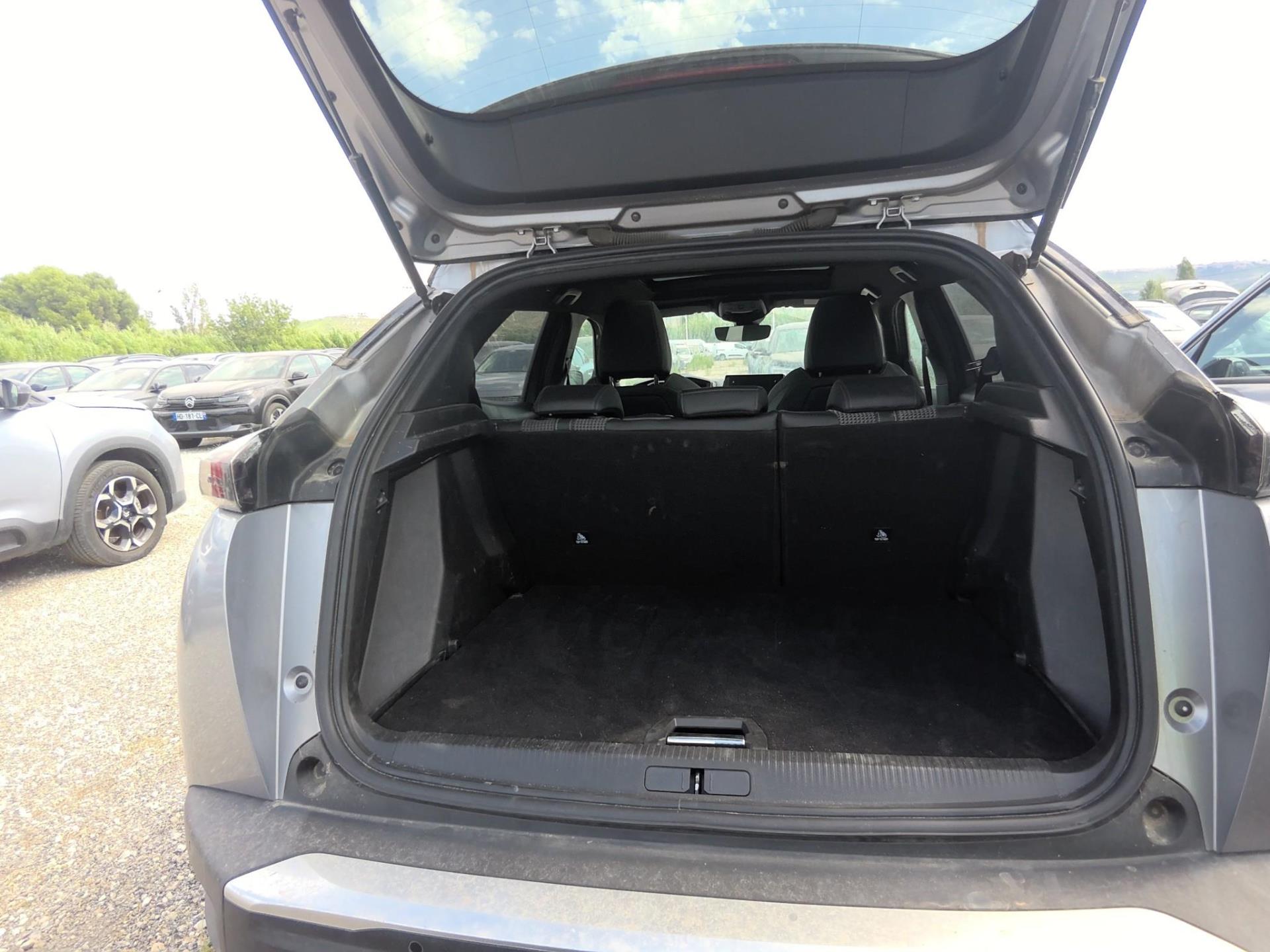 Peugeot 2008 Electrique 136 ch GT 2023
