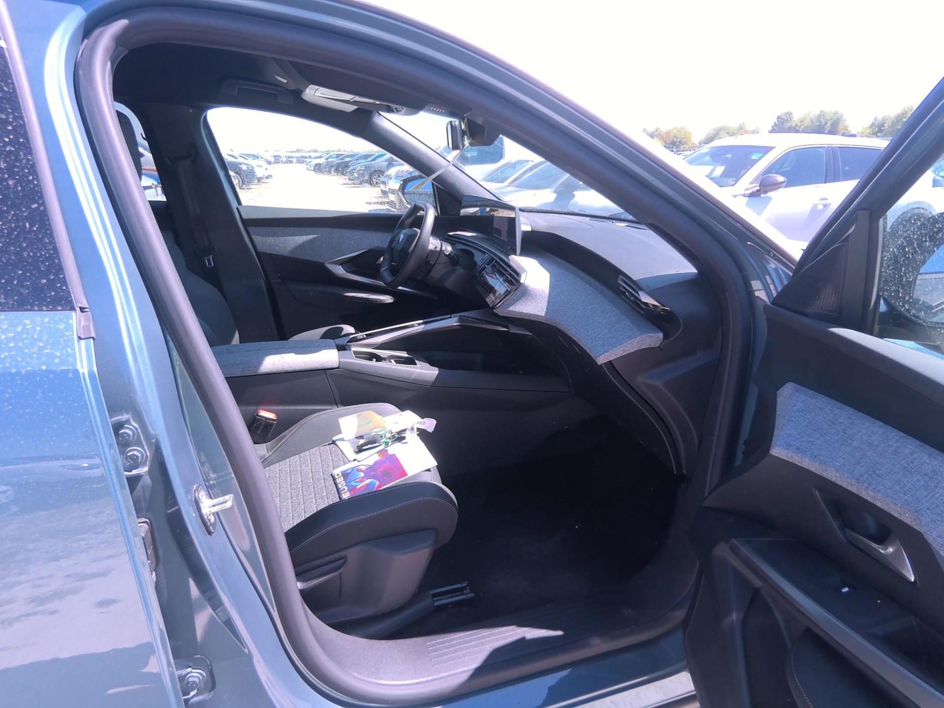 Peugeot 5008 Electrique 210 ch 73 kWh Allure 2025
