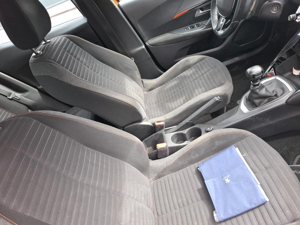 Peugeot 2008 BlueHDi 100 S&S BVM6 Active Business 2020
