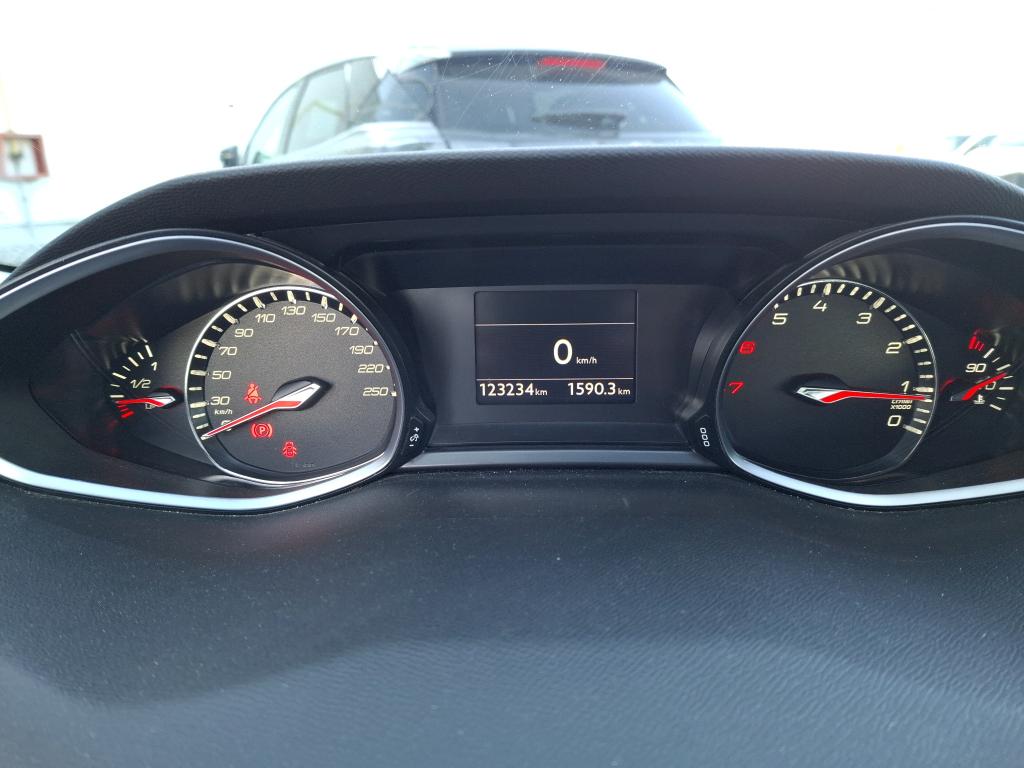 Peugeot 308 SW PureTech 110ch S&S BVM6 Active Pack 2021