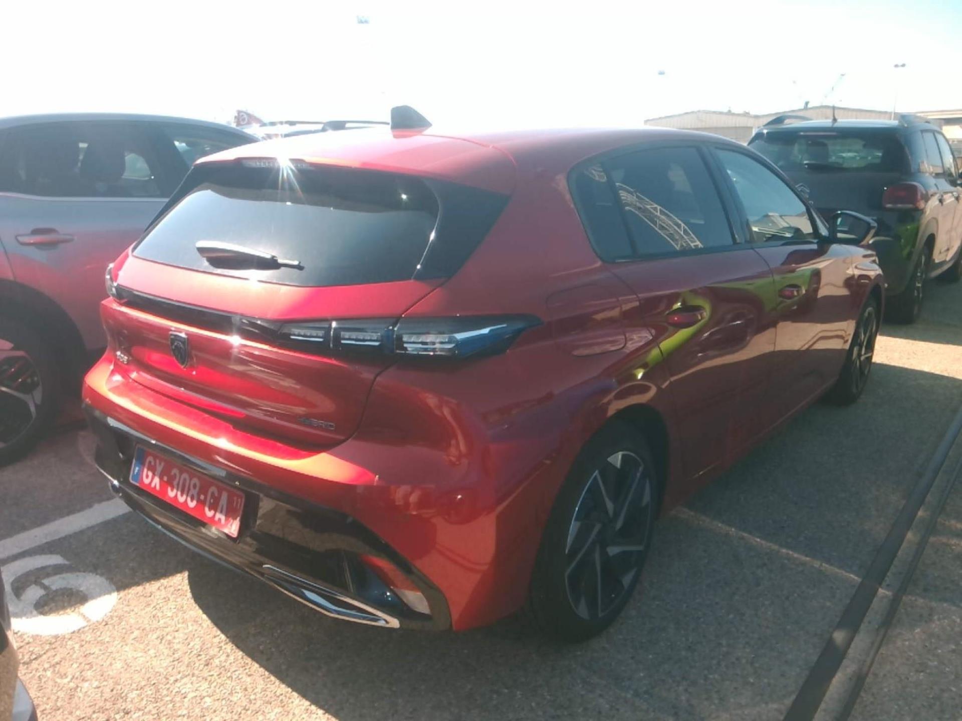 Peugeot 308 PHEV 180 e-EAT8 Allure 2024